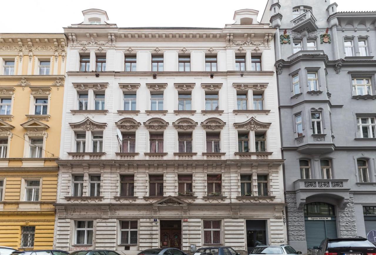 Dream Duplex On Riverside Прага Екстер'єр фото